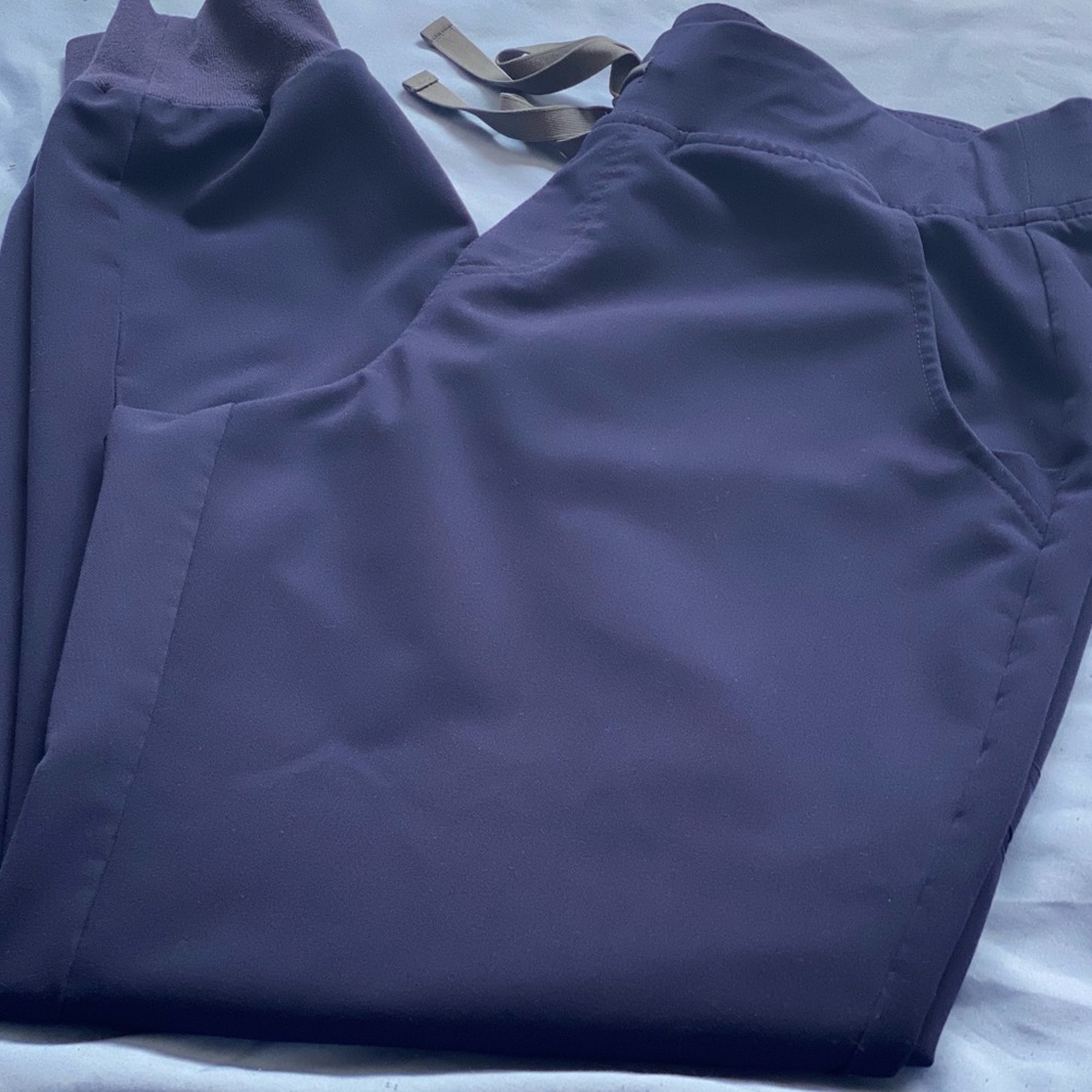 Core Navy Zamora